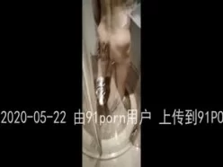 小美女的3人运动之旅[00:01:48]