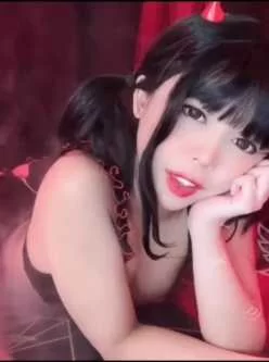 <b style='color: red;'>[已失效] </b>（自行打包）外网可爱少女zw 1V 150M度盘