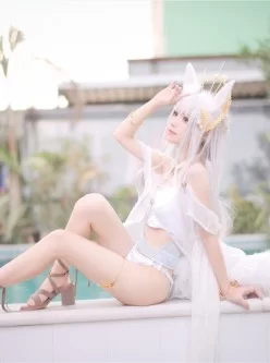 花柒Hana - 白金cos泳装 [18P-42MB][百度网盘]