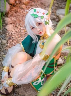 性感coser@星之迟迟 – 秘密花园-可可萝 [17P-85MB][百度云]