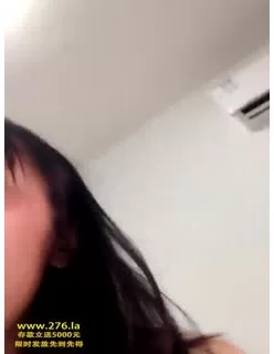 颜值不错大奶骚气妹子双人啪啪-斑点丝袜口塞绳子吊脚口交站立抽插呻吟娇喘[00:46:02]