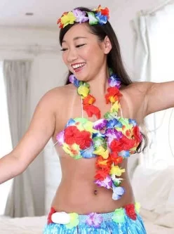 pacopacomama-021119_032-限界まで腰を振る！魅惑のエロダンサー[00:51:12]