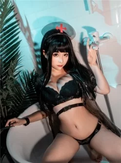 蠢沫沫 -  胶衣护士 黑 【40P-492MB】【百度网盘】