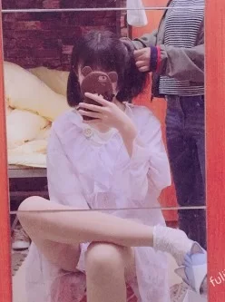 露脸小萝莉@软嫩小可爱 尺度图包合集【137P+87GIF116M】