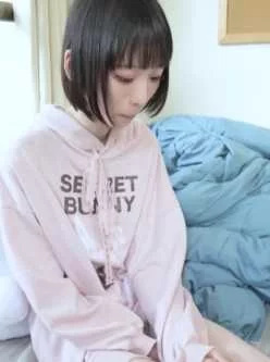 <b style='color: red;'>[已失效] </b>[转载搬运] [转载搬运] 骨瘦如柴的妹子被草哭了 [1V+7.93G] [1v+7.93H][百度盘]