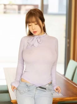 <b style='color: red;'>[已失效] </b>网红王雨纯 牛仔裤与朦胧丝袜 608M 百度云