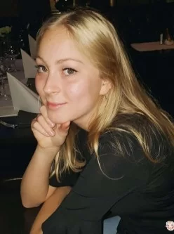 OnlyFans 上Syklairmaexo自购分享【13P 4V 207M】【百度网盘】