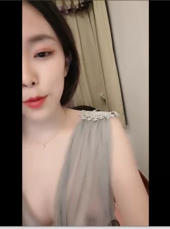 [转载搬运] 极品骚货徐婉婉录播小合集 [39V+24.31G][百度盘]