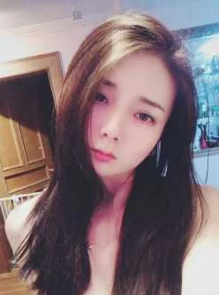 <b style='color: red;'>[已失效] </b>自拍写真露出684 P百度网盘1.17G