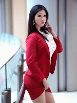 [Xiuren秀人网]2021.09.16 NO.3954 顾乔楠Cora[62+1P／523MB][和彩云 ...