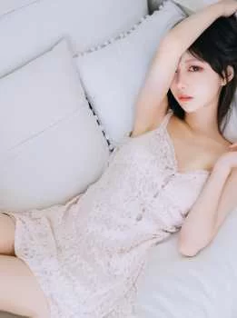 <b style='color: red;'>[已失效] </b>小鹿鹿图集中的精品图片，130p， 960mb