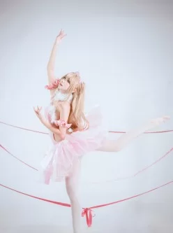 (自购）写真/是一只熊仔吗/ 后辈酱20P /39M