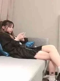 双马尾黑裙萌妹子，69姿势口交近距离拍摄上位骑坐抽插猛操[01:11:07]