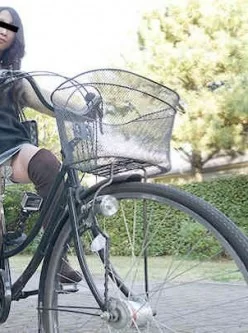 10musume-061116_01-ちゃりん娘-～見てください！こんなマンコで自転車乗ってます～[00:57:57]