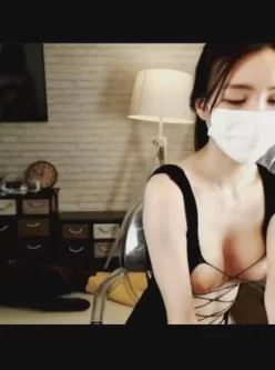 韩国女主播李素婉最新视频，也是最后一部（度盘）