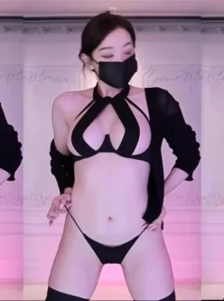 [转载搬运] 【无水印】韩国美女主播BJ muse62(原lilac0510）近期热舞小合... [15v+2.6g][百度盘]