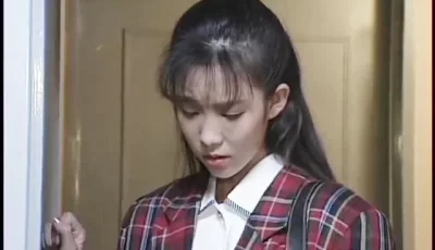 八零年代顶级清纯少女的离奇经历精彩剧情脑洞神大！看的你头皮发麻！[1V1.3GB][磁力链接]