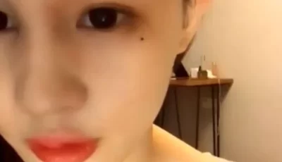 高颜值美女主播L紫薇福利秀直播视频，尺度3[1V/657M]百度云盘