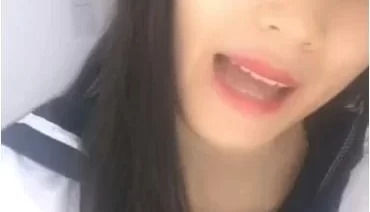 新人主播 喵喵大仙女 学生制服 **诱惑首秀【1v232m】【百度盘】
