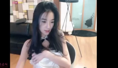 韩国露脸美女直播(1v33m)(百度云)