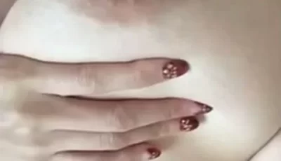 GIF寻影之H罩杯大nai 爆ru萝莉 H罩杯RU交 后入翘臀[5V 227M][BT]