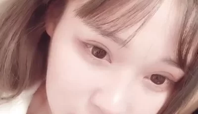 小姐姐直播，【KIKI爱爸爸】5月12号直播（喷了自己舔回去）【2V3.2G百度网盘】