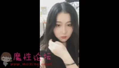 温婉女王超羞辱红绿灯TJ 给我把头埋鞋里吸！[1V515MB][百度盘]