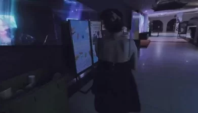 电影院厕所操学妹，刺激。[00:04:56]