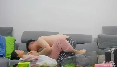 公司老总包养75E爆乳骚主管！带回家后开启炮火连天模式
