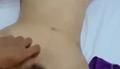 约炮高颜值学生妹 初恋脸 蝴蝶逼 一脸娇羞
