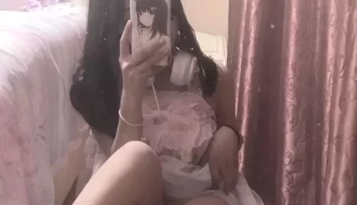 <b style='color: red;'>[已失效] </b>[自行打包] 推特萝莉 唯一的妮妮 [83P+15MB][百度盘]