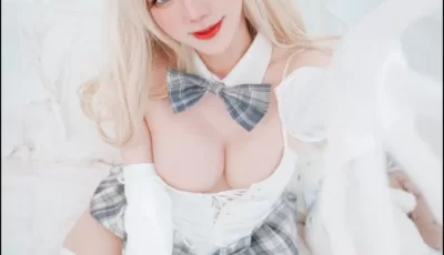 Sally Dorasnow—Easter Bunny Shiro [20P-116MB]
