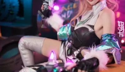 [转载搬运] 如月灰 - 英雄联盟 厄运小姐  17P-104M  【百度云】 [17P+104M][百度盘]