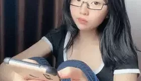 [转载搬运] 【極品良家】【夏天的童話】合集(12天)，淫蕩眼鏡姐姐的誘惑，極品反差婊，好騷啊！ [多V+6800M][磁力链接]