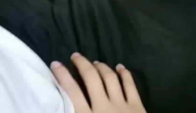 [转载搬运] 女神悦月的微笑约土豪玩户外车震 最后摘套直接内射 [1V+1.07G][磁力链接]