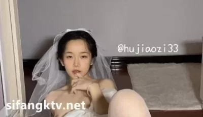 [转载搬运] 胡椒hujiaozi33  推特合集 86P+17V-2.9G  【百度云】 [86P+17V+2.9G][百度盘]