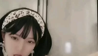 [转载搬运] 超人气堕落下海绿播极品美人模 粉丝空降千里寻逼淫乱至极 鸡巴操坏小BB了我是丑婊子 [1V+1.84G][磁力链接]