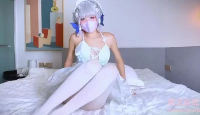 [转载搬运] [国庆特辑2]cos原神神里凌华和甘雨只为更好服务老公 [1v+600mb][百度盘]