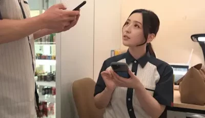 [自行打包] 佟丽娅《东漂爱情故事之便利店的暖男大屌》 [1+2.5G][百度盘]