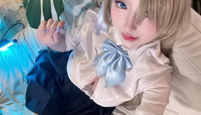 [转载搬运] 切切celia - 明日奈制服自拍 [17P7V+264MB][百度盘]