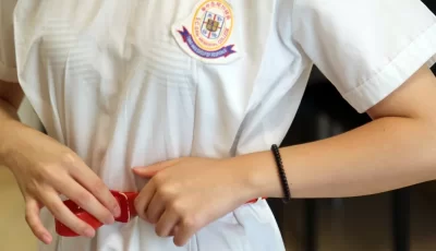 [自行打包] 香港中学生私拍全集 [1v+370p+326M][百度盘]