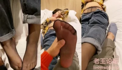 [转载搬运] 大叔酒店约炮喜欢玩裤里丝袜的女同事❤️各种姿势玩她... [1v+496M][bt种子]