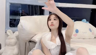 [转载搬运] [微密圈]小萌子 户外车内透明内衣+小萌子 – 微密圈写真合集【持续更新中】+渐变蓝丝? [多p+v+101.15M][百度盘]