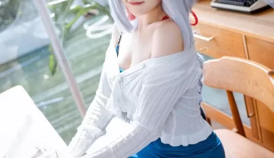 [转载搬运] Quan冉有点饿 Vol.024 申鹤同人礼服 [54P-475MB][百度网盘] [54P+475M][百度盘]