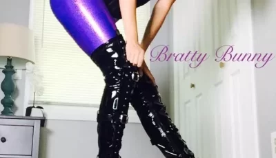 [自行打包] Bratty.Bunny合集3，调教，足控，撸管指导，AI字幕 [10v+1.85g][百度盘]