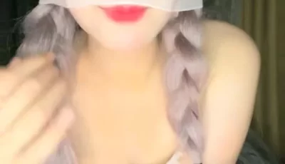 [转载搬运] 黑丝美少女！无毛粉嫩美穴，跳蛋塞入自慰 [1+1.7g][百度盘]
