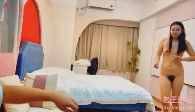 [转载搬运] 12-13 探花达达约炮微胖大四兼职外围妹模样尽显风骚口活... [1V+284MB][磁力链接]