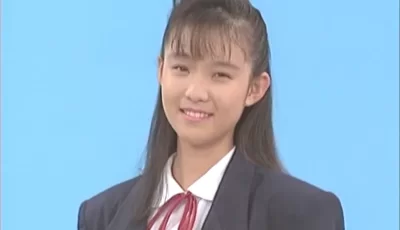 [自行打包] ❤天然美女❤极品颜值❤惊为天人❤欢迎食用❤ [3V+2.23G][百度盘]