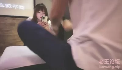 [转载搬运] 8-3小马寻花足浴约啪白皙少妇，宾馆无套内射，好害羞哦 [1V+1.02G][磁力链接]