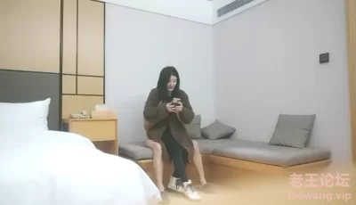 [转载搬运] 12-13用利抽插第二场约啪 黑丝御姐，女上位被操到生无可恋 [1V+820MB][磁力链接]